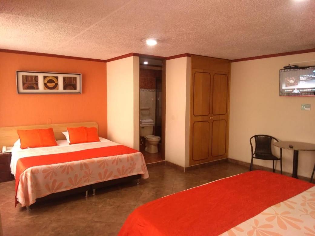Hoteles Bogota Inn Galerias Экстерьер фото