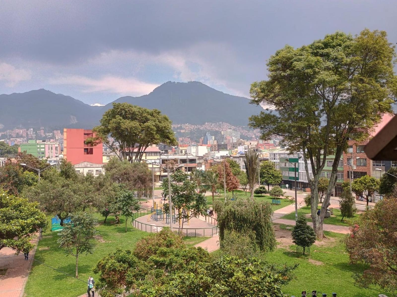 Hoteles Bogota Inn Galerias Экстерьер фото
